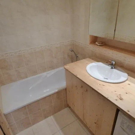 Apartment Montagnard 6-7 Pers, Proche Telecabines, Rdc, Parking Ferme - Fr-1-458-91 *